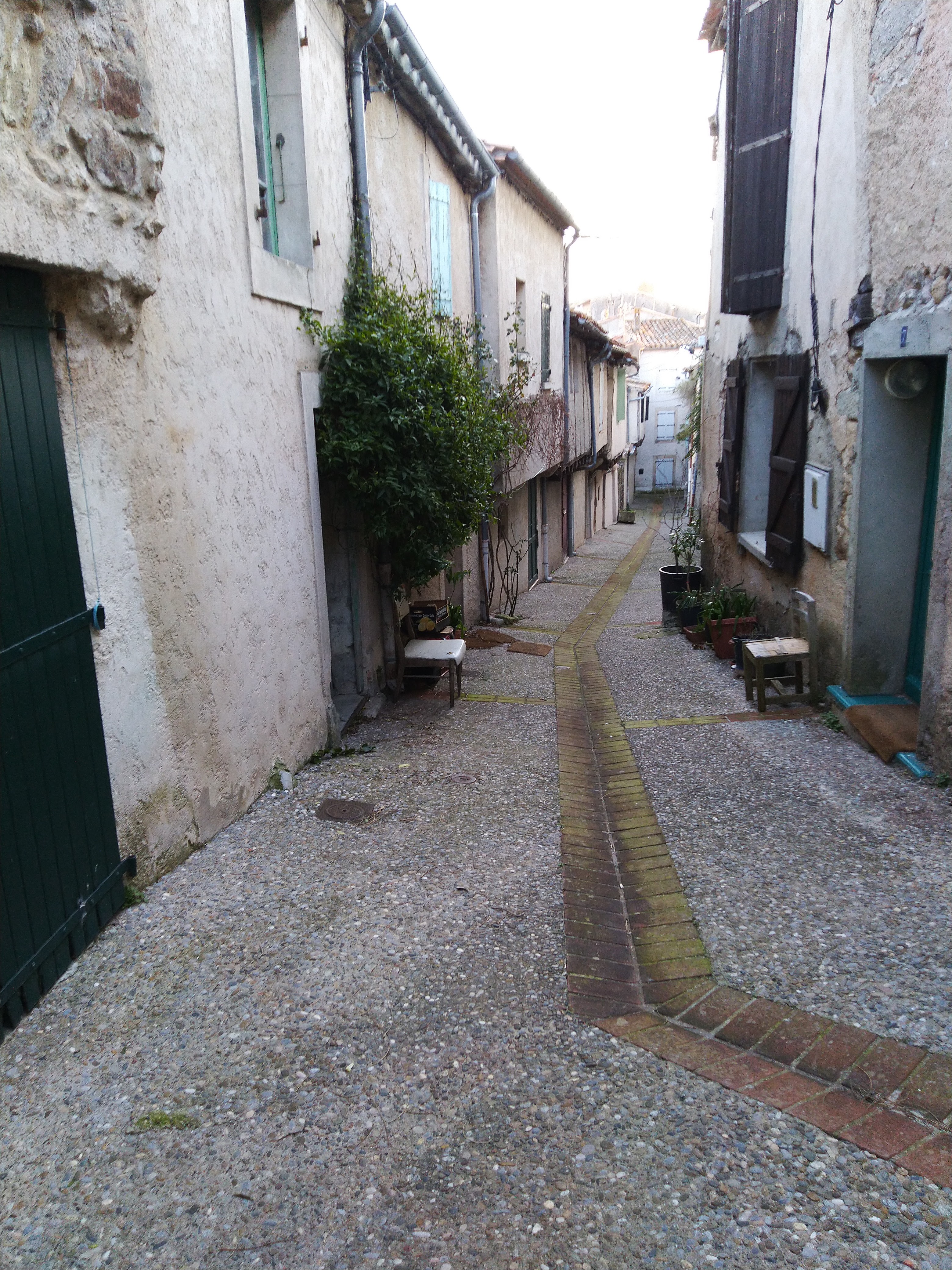 Photo n° 2 de l'avis de J-R. fait le 05/03/2019 à 17:34