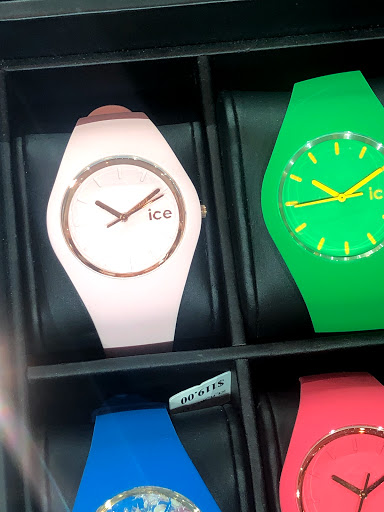 Jewelry Store «Silver Fox II Jewelry», reviews and photos, 29 W 8th St, Holland, MI 49423, USA