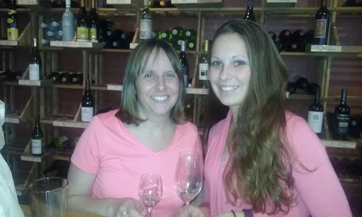 Wine Bar «Wine Guyz», reviews and photos, 122 King St, La Crosse, WI 54601, USA