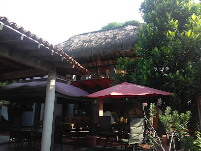 Chicanela Restaurante y Café - Calle Tercera Ote., Centro, 71600 Pinotepa Nacional, Oax., Mexico