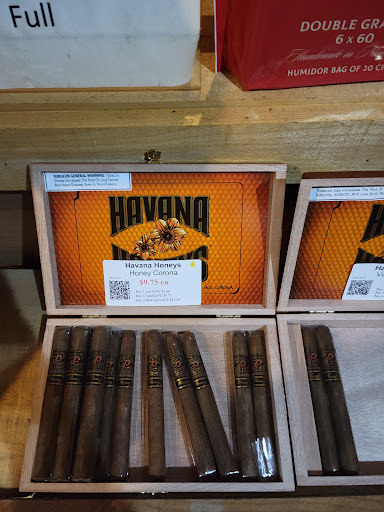 Cigar Shop «Old Havana Cigar Co», reviews and photos, 602 E Main St, Cartersville, GA 30121, USA