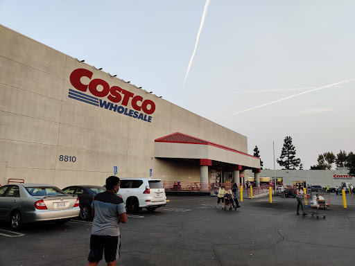 Warehouse store «Costco Wholesale», reviews and photos, 8810 Tampa Ave, Northridge, CA 91324, USA