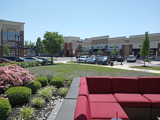 Shopping Mall «The Shops at Valley Square», reviews and photos, 1501 N Main St #200, Warrington, PA 18976, USA