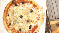 Pizza du Restaurant LA BERGERIE DU VENTOUX à Mormoiron - n°6