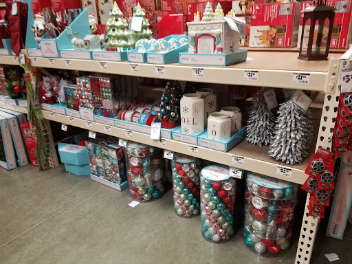 Home Improvement Store «The Home Depot», reviews and photos, 7605 Tonnelle Ave, North Bergen, NJ 07047, USA