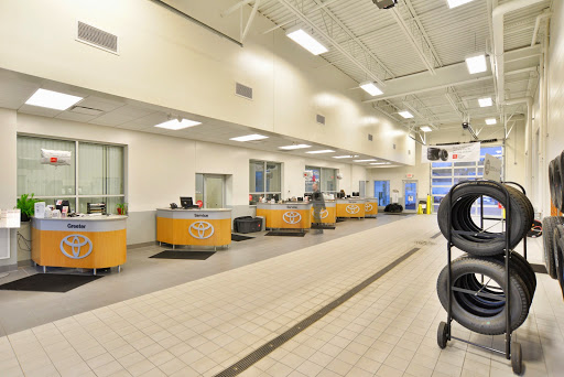 Toyota Dealer «Toyota of La Crosse», reviews and photos, 800 3rd St S, La Crosse, WI 54601, USA
