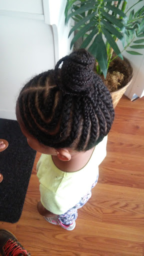 Beauty Salon «Ooh La La Saloon», reviews and photos, 1133 Silas Creek Pkwy, Winston-Salem, NC 27127, USA