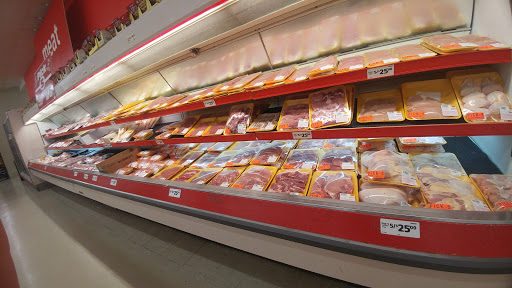 Grocery Store «Save-A-Lot», reviews and photos, 102 Lincoln Dr, Hodgenville, KY 42748, USA