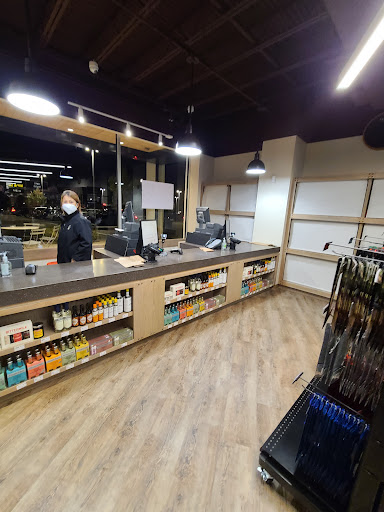 Liquor Store «Montgomery County», reviews and photos, 11301 Seven Locks Rd, Potomac, MD 20854, USA