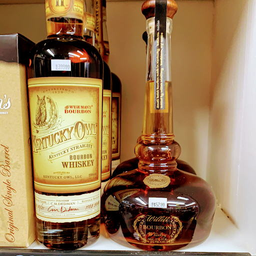 Liquor Store «Carhart Wines & Liquors», reviews and photos, 343 Mamaroneck Ave, White Plains, NY 10605, USA