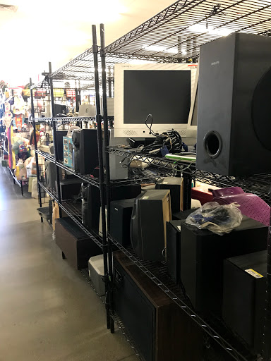 Thrift Store «Yuma Frontage Goodwill Retail Store & Donation Center», reviews and photos