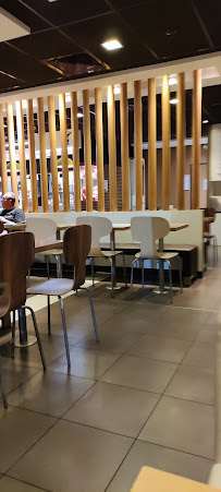 Atmosphère du Restauration rapide McDonald's Saint-André-de-la-Marche à Sèvremoine - n°11