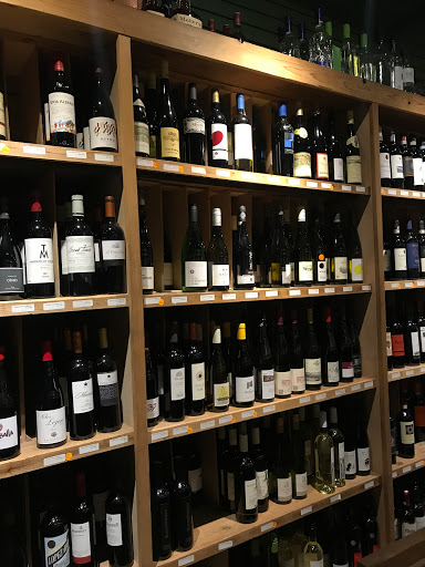 Liquor Store «Montague Wine & Spirits», reviews and photos, 78 Montague St, Brooklyn, NY 11201, USA