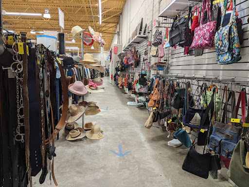 Thrift Store «Island Thrift», reviews and photos, 1800 NY-112, Medford, NY 11763, USA