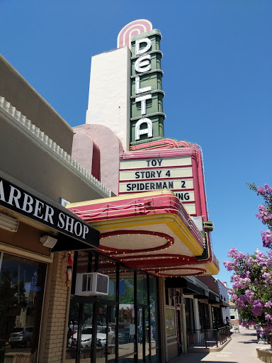 CineLux Delta Cinema Saver