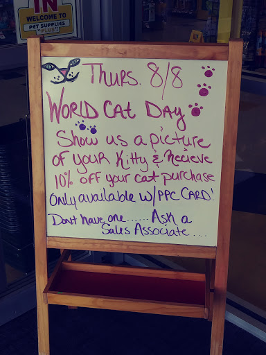 Pet Supply Store «Pet Supplies Plus», reviews and photos, 311 Sagamore Pkwy N, Lafayette, IN 47904, USA