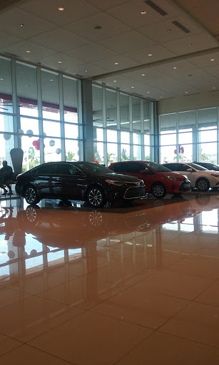 Toyota Dealer «Toyota of North Miami», reviews and photos, 16600 NW 2nd Ave, Miami, FL 33169, USA