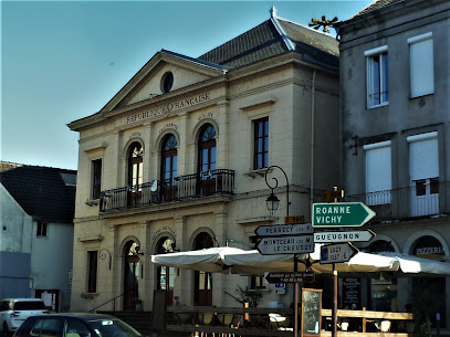 TOULON-SUR-ARROUX Mairie
