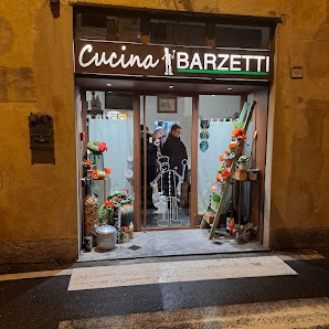 Cucina Barzetti Via Luigia Sanvito, 10, 21046 Malnate VA, Italia