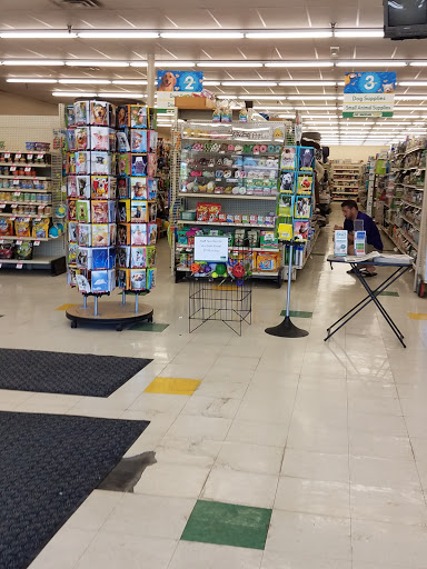 Pet Supply Store «Pet Supplies Plus», reviews and photos, 1235 Western Ave #6, Albany, NY 12203, USA