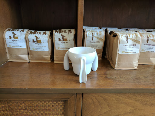 Coffee Shop «Bridgeport Coffeehouse», reviews and photos, 3101 S Morgan St, Chicago, IL 60608, USA