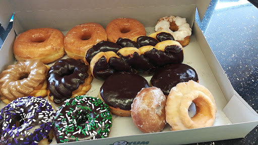 Donut Shop «Yum Yum Donuts», reviews and photos, 5454 Orangethorpe Ave, La Palma, CA 90623, USA