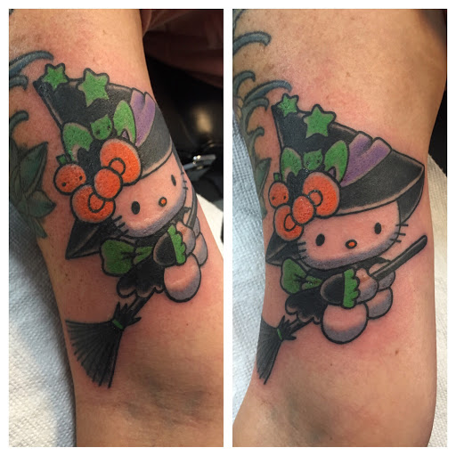 Explore flower leg tattoo ideas, creative tattoo ideas in Miami, available at Sunset Tattoo Parlour