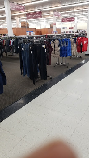 Clothing Store «Burlington Coat Factory», reviews and photos, 9321 Telegraph Rd, Redford Charter Twp, MI 48239, USA