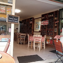 Atmosphère du Restaurant français La Petite Borie à Sarlat-la-Canéda - n°9