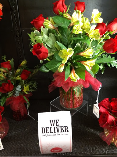 Grocery Store «Safeway», reviews and photos, 520 Mt Hood St, The Dalles, OR 97058, USA