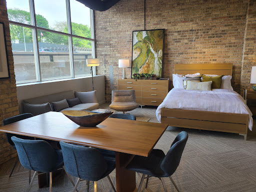 Furniture Rental Service «CORT Furniture Rental & Clearance Center», reviews and photos, 540 N Lake Shore Dr, Chicago, IL 60611, USA