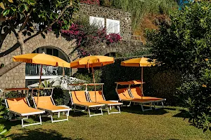 Gardenia Mare - Beach Club and Fish Restaurant Ischia image