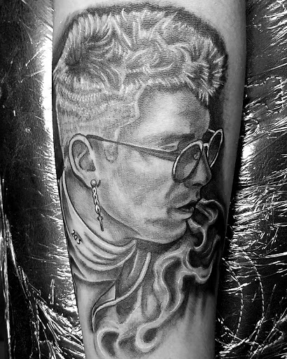 Tattoo Shop «Famous Tattoos», reviews and photos, 643 State Rd, Dartmouth, MA 02747, USA