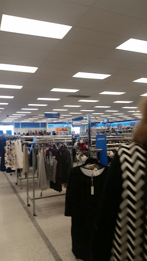 Clothing Store «Ross Dress for Less», reviews and photos, 455 S Wadsworth Blvd, Lakewood, CO 80226, USA