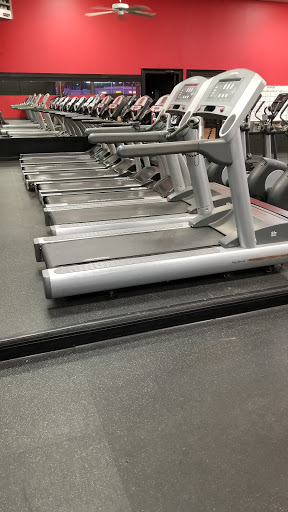 Health Club «World Gym», reviews and photos, 21600 Great Mills Rd, Lexington Park, MD 20653, USA