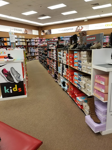 Shoe Store «Famous Footwear», reviews and photos, 2761 Paper Mill Rd, Reading, PA 19610, USA