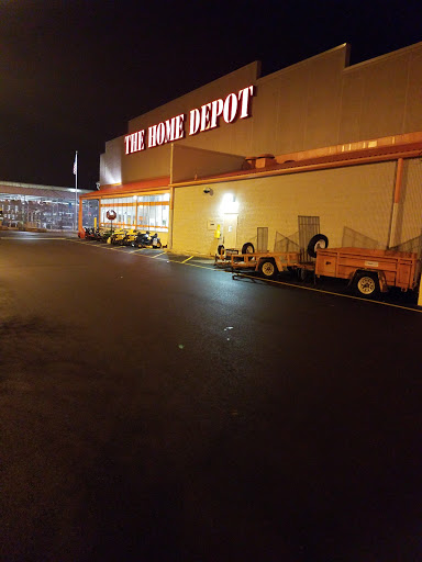 Home Improvement Store «The Home Depot», reviews and photos, 955 N Randall Rd, Elgin, IL 60123, USA