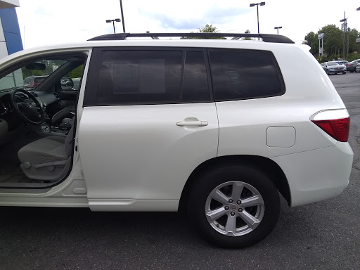 Hyundai Dealer «Hyundai of Asheville», reviews and photos, 860 Tunnel Rd, Asheville, NC 28805, USA