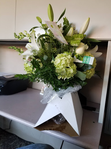 Florist «Designs by Diedrich II», reviews and photos, 1948 Essington Rd # A, Joliet, IL 60435, USA