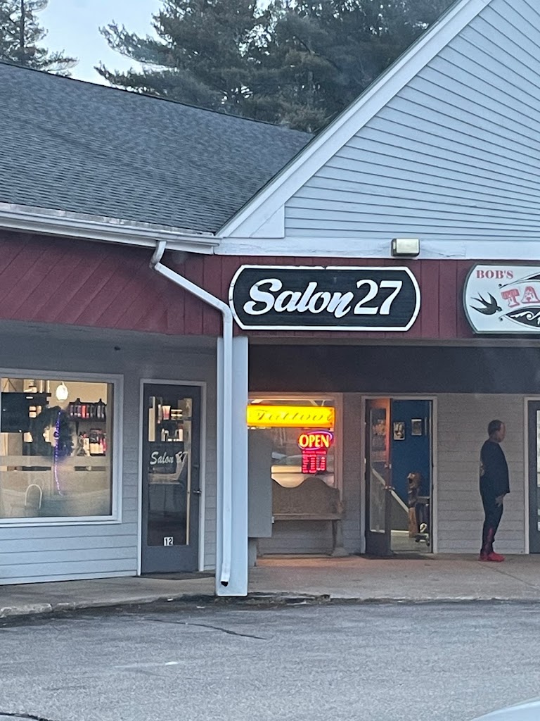 Salon 27 03077