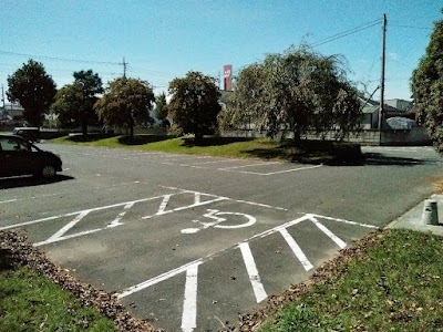 富塚公園 駐車場
