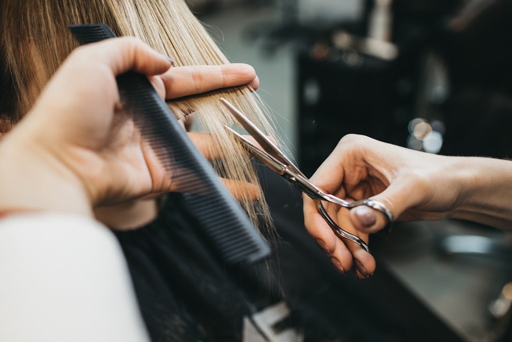 Salon Central 31750
