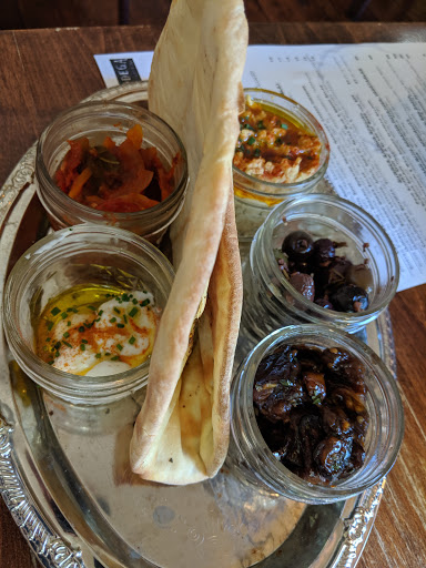 Fine Dining Restaurant «Sonoma Wine Shop / La Bodega Kitchen», reviews and photos, 2295 Gravenstein Hwy S, Sebastopol, CA 95472, USA