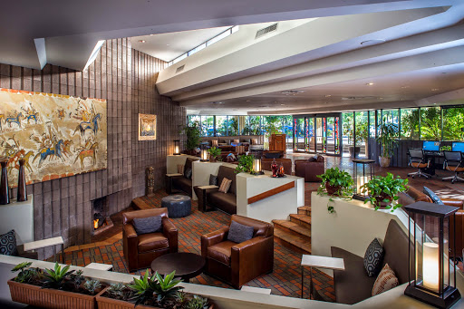 Hotel «DoubleTree by Hilton Phoenix Tempe», reviews and photos, 2100 S Priest Dr, Tempe, AZ 85282, USA