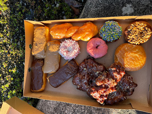 Donut Shop «Donut & Muffin Factory», reviews and photos, 201 4th St NE, Auburn, WA 98002, USA