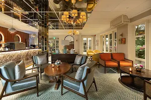 Côn Sơn Restaurant & Lounge image