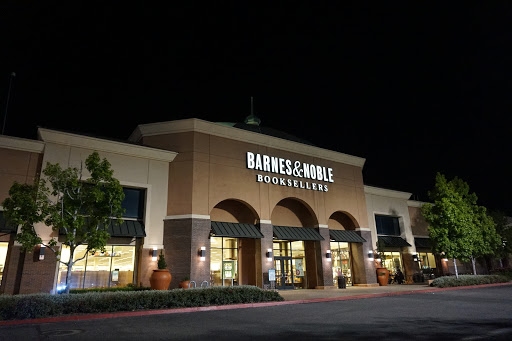 Book Store «Barnes & Noble Booksellers South Corona», reviews and photos, 2470 Tuscany St #101, Corona, CA 92881, USA