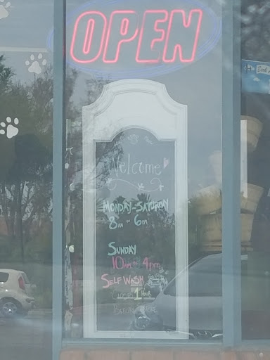 Kosmos Dog House, 10105 E Vía Linda, Scottsdale, AZ 85258, USA, 