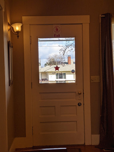 Bed & Breakfast «Prairie House Inn», reviews and photos, 524 E Main St, Molalla, OR 97038, USA