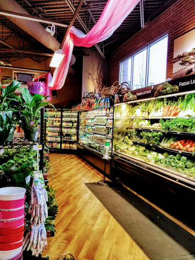 Grocery Store «Grand Food Center», reviews and photos, 606 Green Bay Rd, Winnetka, IL 60093, USA